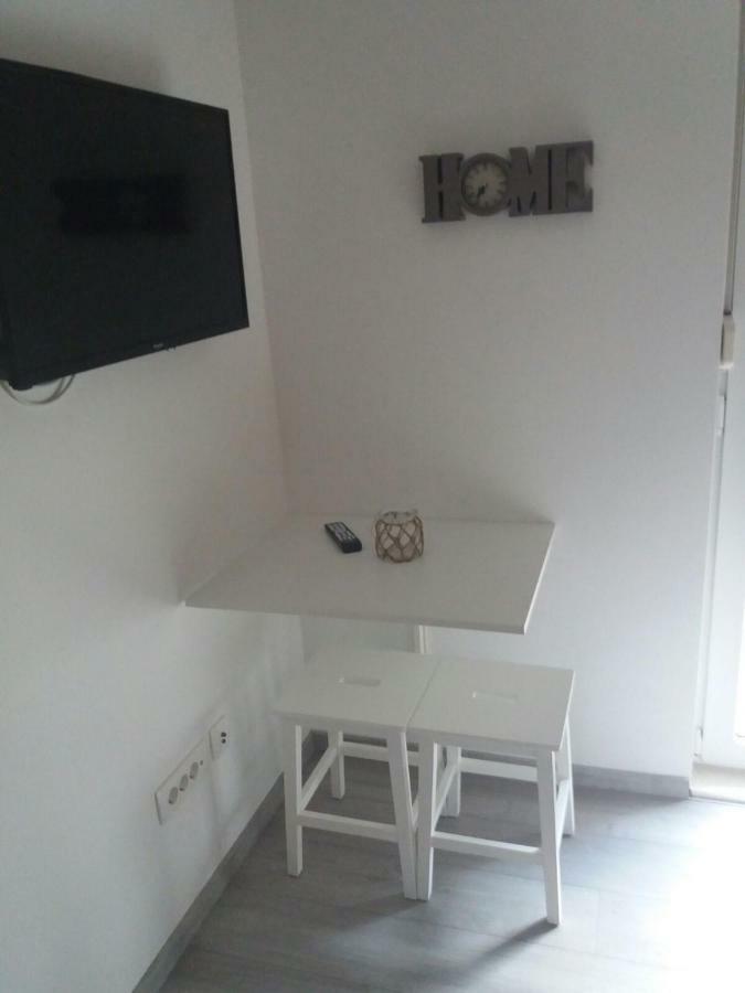 Apartments Prpic セゲット・ヴラニツァ 部屋 写真